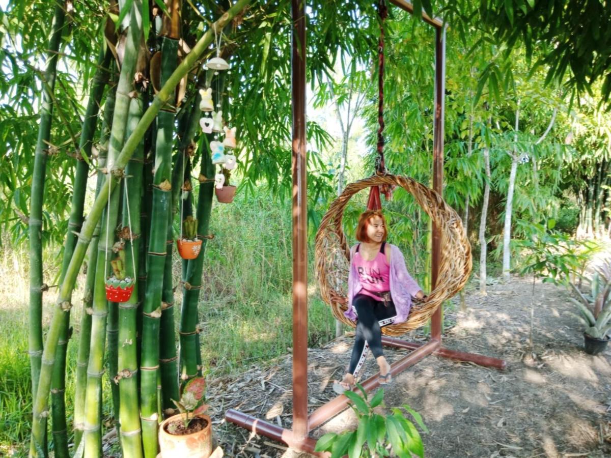 Hotel เรือนไทยใจสุขเอ๋ย Ban Bang Wa Exterior foto