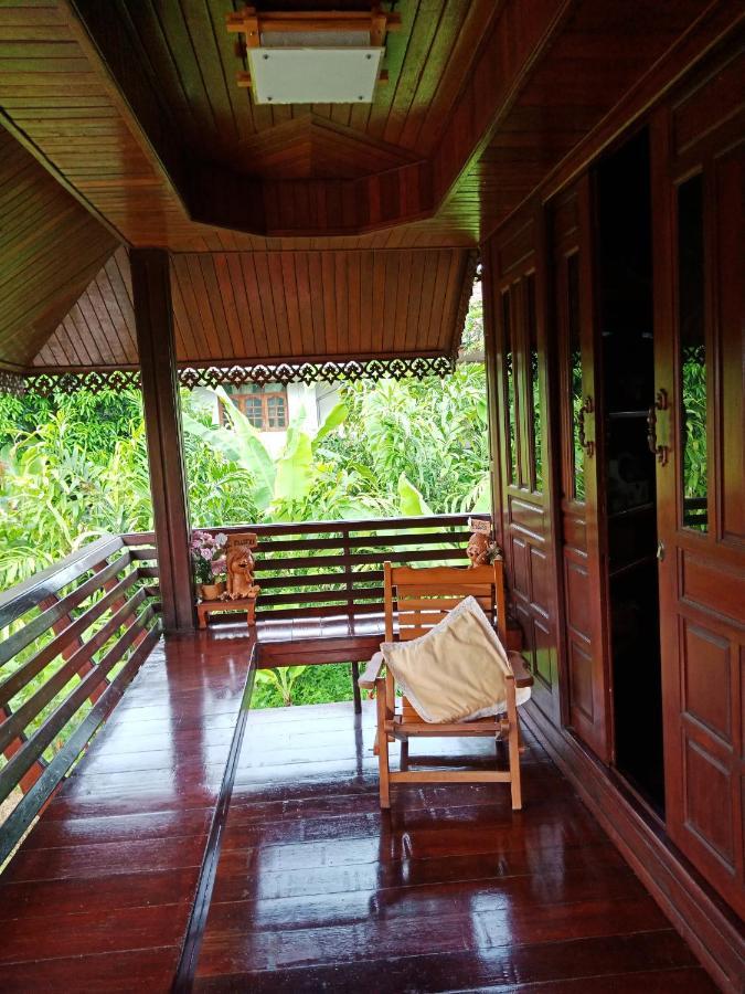 Hotel เรือนไทยใจสุขเอ๋ย Ban Bang Wa Exterior foto